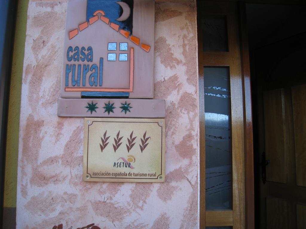 Casa Rural Patino Pensionat Quintanas de Gormaz Exteriör bild